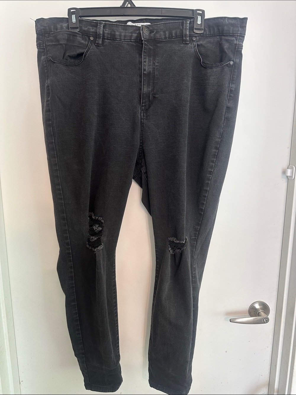Celebrity Pink Black Washed Skinny Jeans
